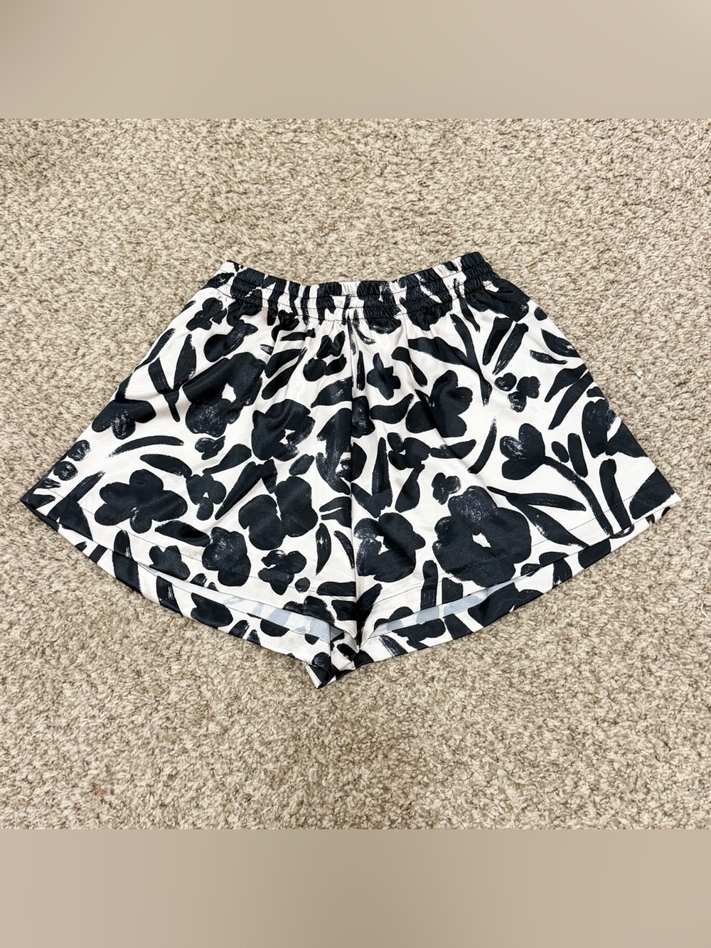 Anthropologie Peixoto floral satin shorts